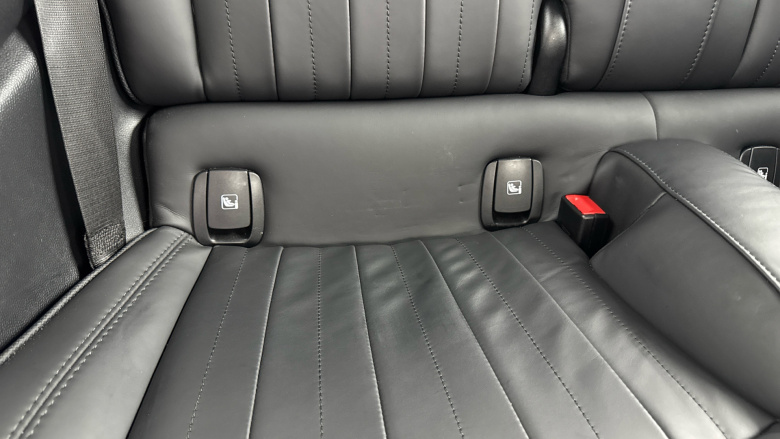 MINI Hatchback 1.5 Cooper Exclusive 3dr Auto Petrol Hatchback